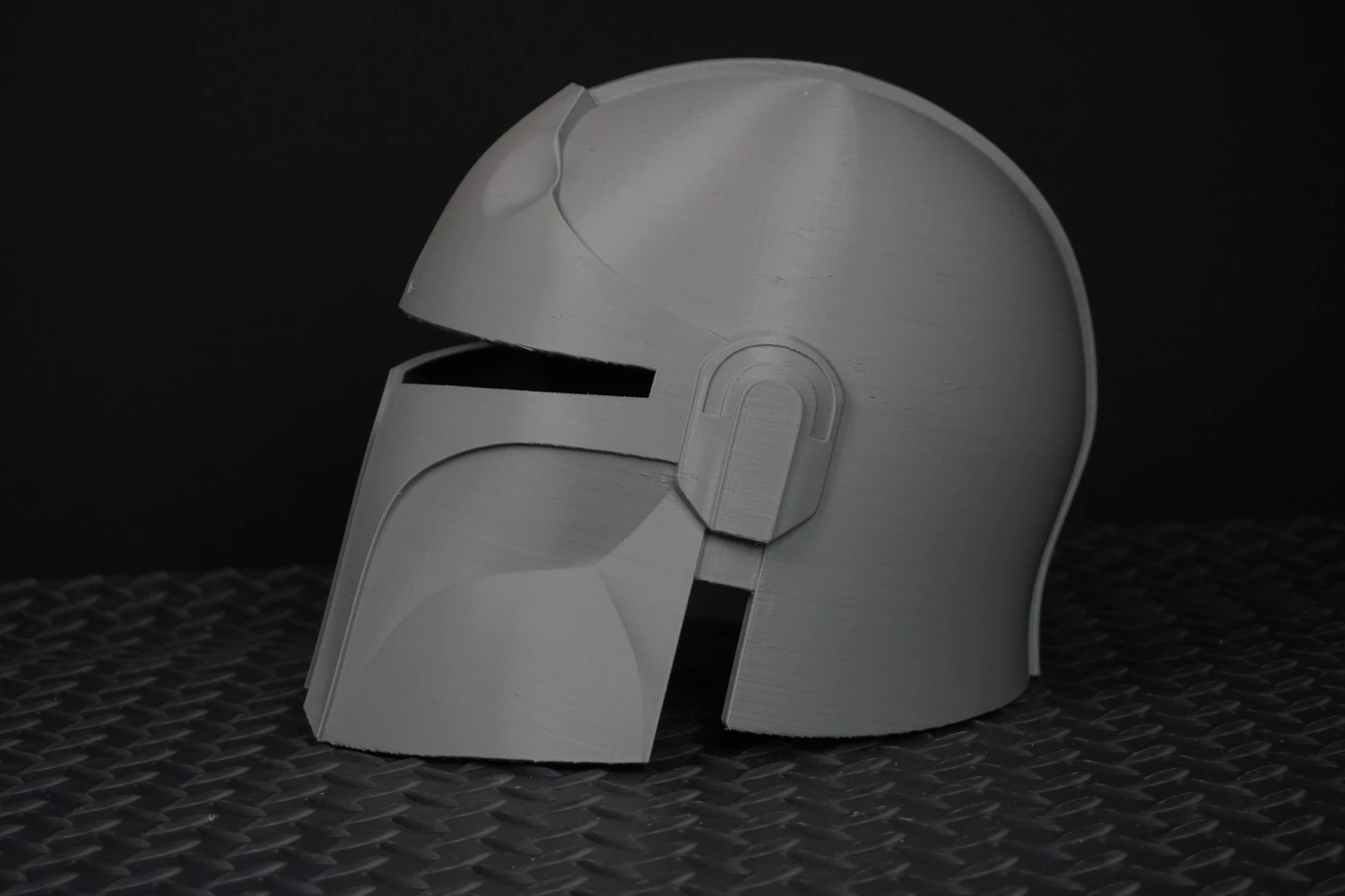 Medieval Boba Fett Helmet - DIY 5 Medieval Boba Fett Helmet - DIY - Image 3