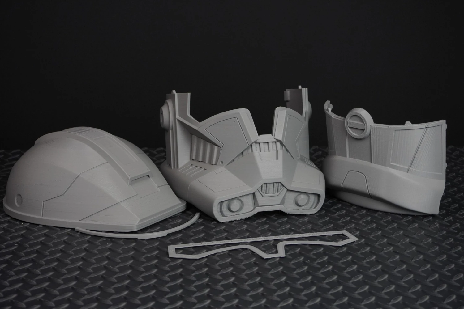 Phase 2 Spartan Helmet - DIY 4 Phase 2 Spartan Helmet - DIY - Image 2