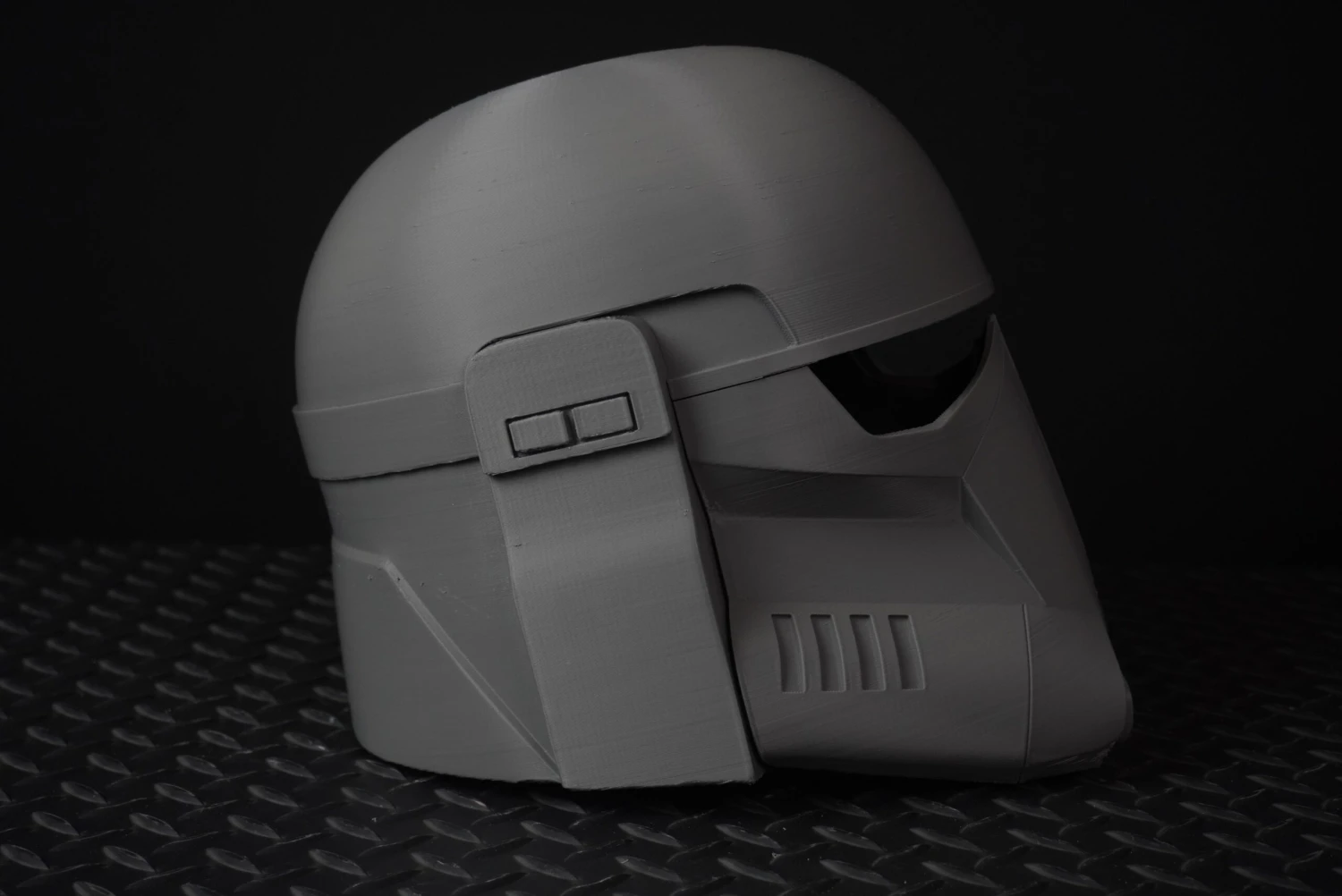 Imperial Mandalorian Commando Helmet - DIY 6 Imperial Mandalorian Commando Helmet - DIY - Image 4