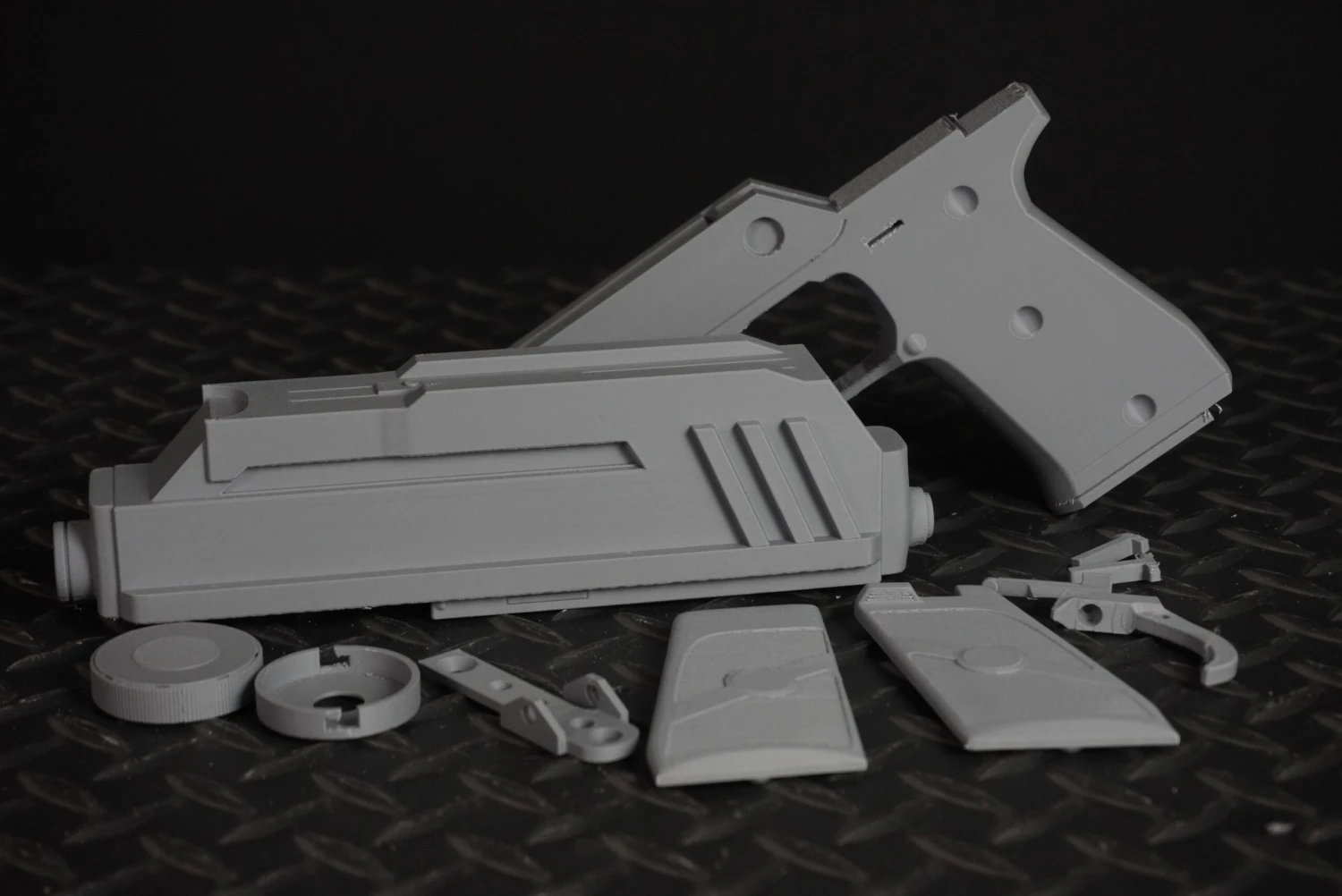 DC-17 Blaster Pistol - Realistic - DIY 4 DC-17 Blaster Pistol - Realistic - DIY - Image 2