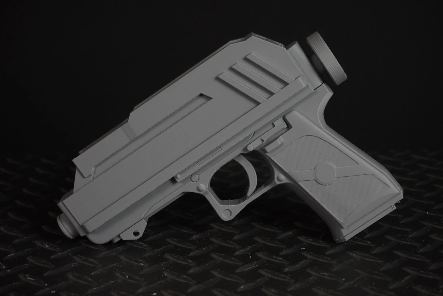 DC-17 Blaster Pistol - Realistic - DIY 3 DC-17 Blaster Pistol - Realistic - DIY