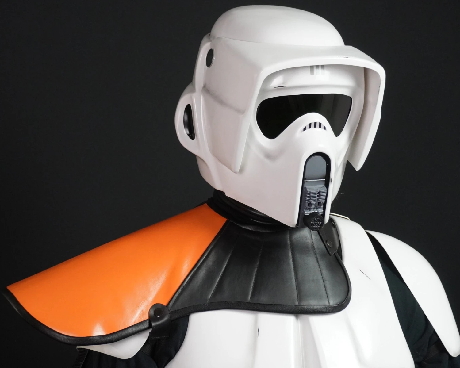 Original Trilogy Commander Pauldron - DIY 3 Original Trilogy Commander Pauldron - DIY