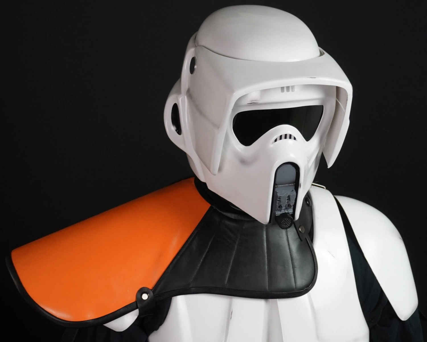 Original Trilogy Commander Pauldron - DIY 5 Original Trilogy Commander Pauldron - DIY - Image 3