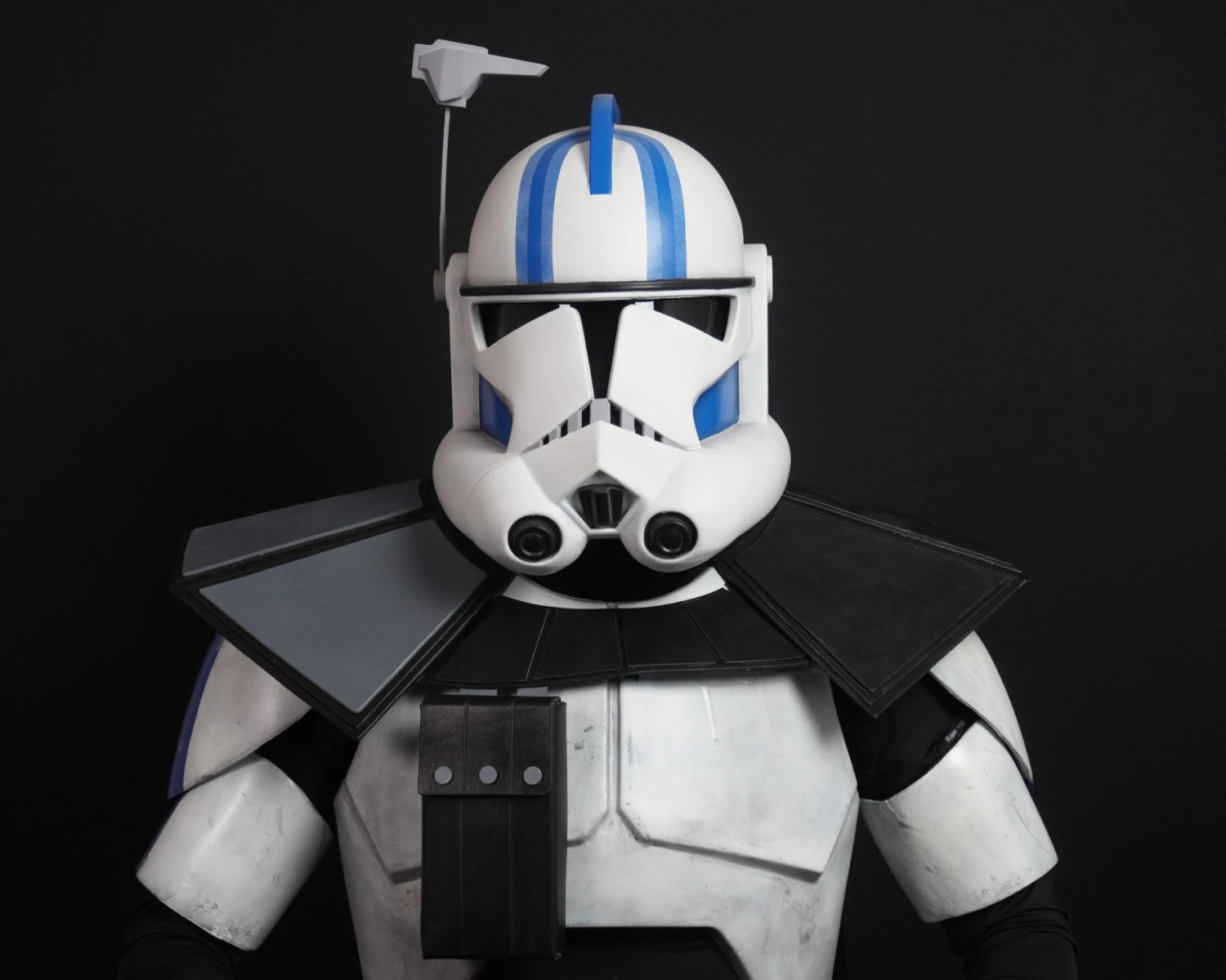 Animated ARC Trooper Pauldron - DIY 6 Animated ARC Trooper Pauldron - DIY - Image 4