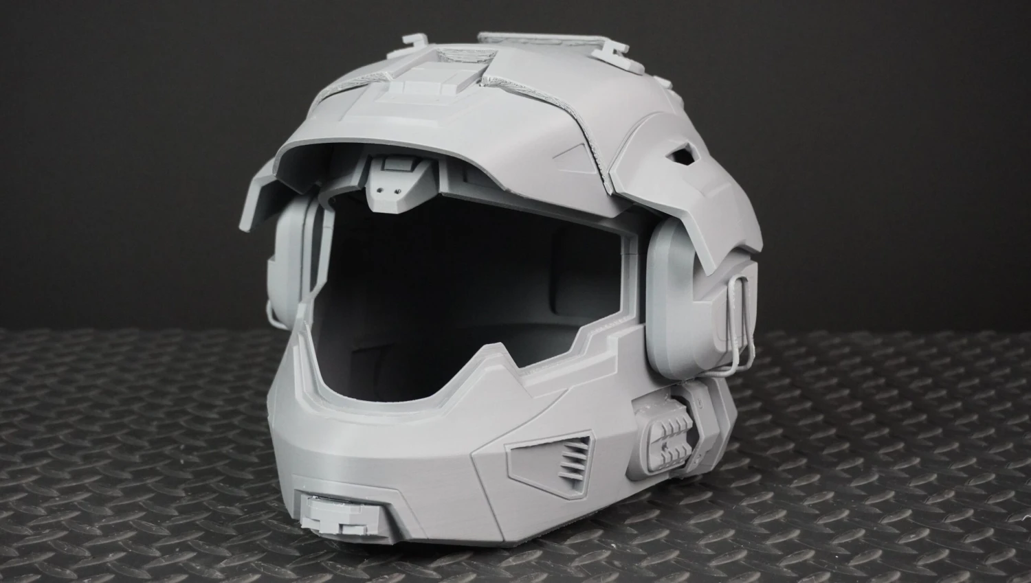 Artaius Helmet - DIY 3 Artaius Helmet - DIY