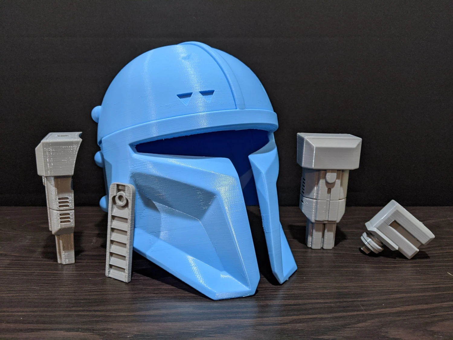 Heavy Mandalorian Helmet - DIY 8 Heavy Mandalorian Helmet - DIY - Image 6