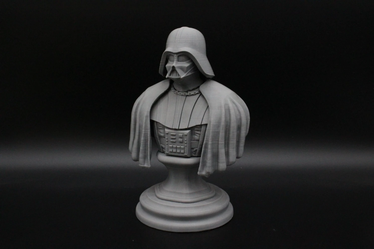 Darth Vader Bust - DIY 4 Darth Vader Bust - DIY - Image 2