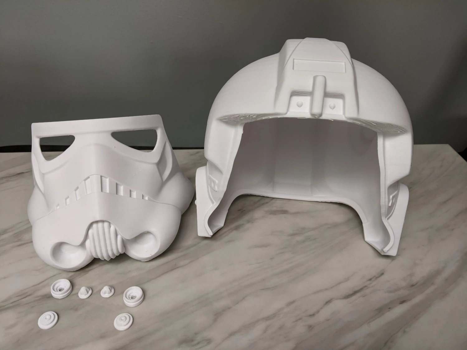 Tie Fighter Pilot Helmet - DIY 10 Tie Fighter Pilot Helmet - DIY - Image 8