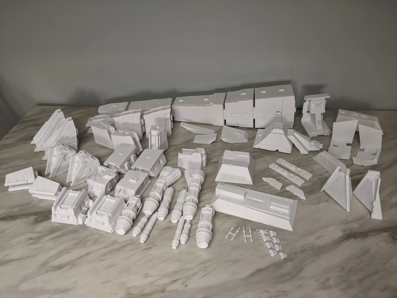 Venator Star Destroyer Ship - DIY 5 Venator Star Destroyer Ship - DIY - Image 3