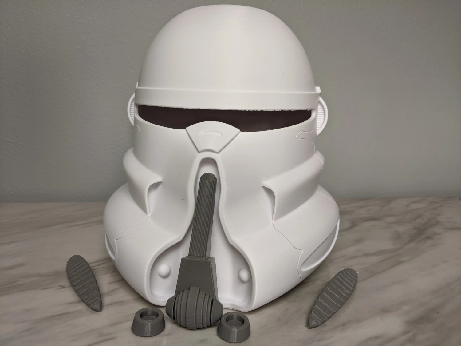 Airborne Clone Trooper Helmet - DIY 9 Airborne Clone Trooper Helmet - DIY - Image 7